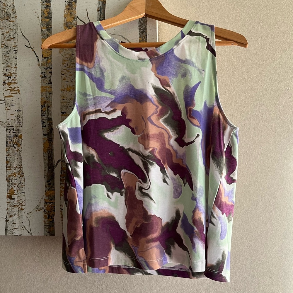 Lou & Grey marbled print crop tank purple green size medium